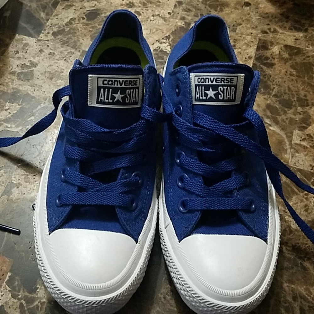 Chuck taylor converse shoes